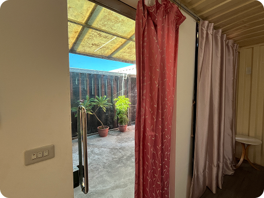 泊岸小屋空間照片1
