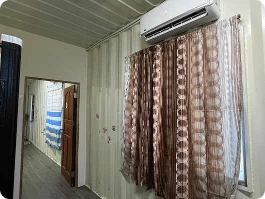 泊岸小屋空間照片2